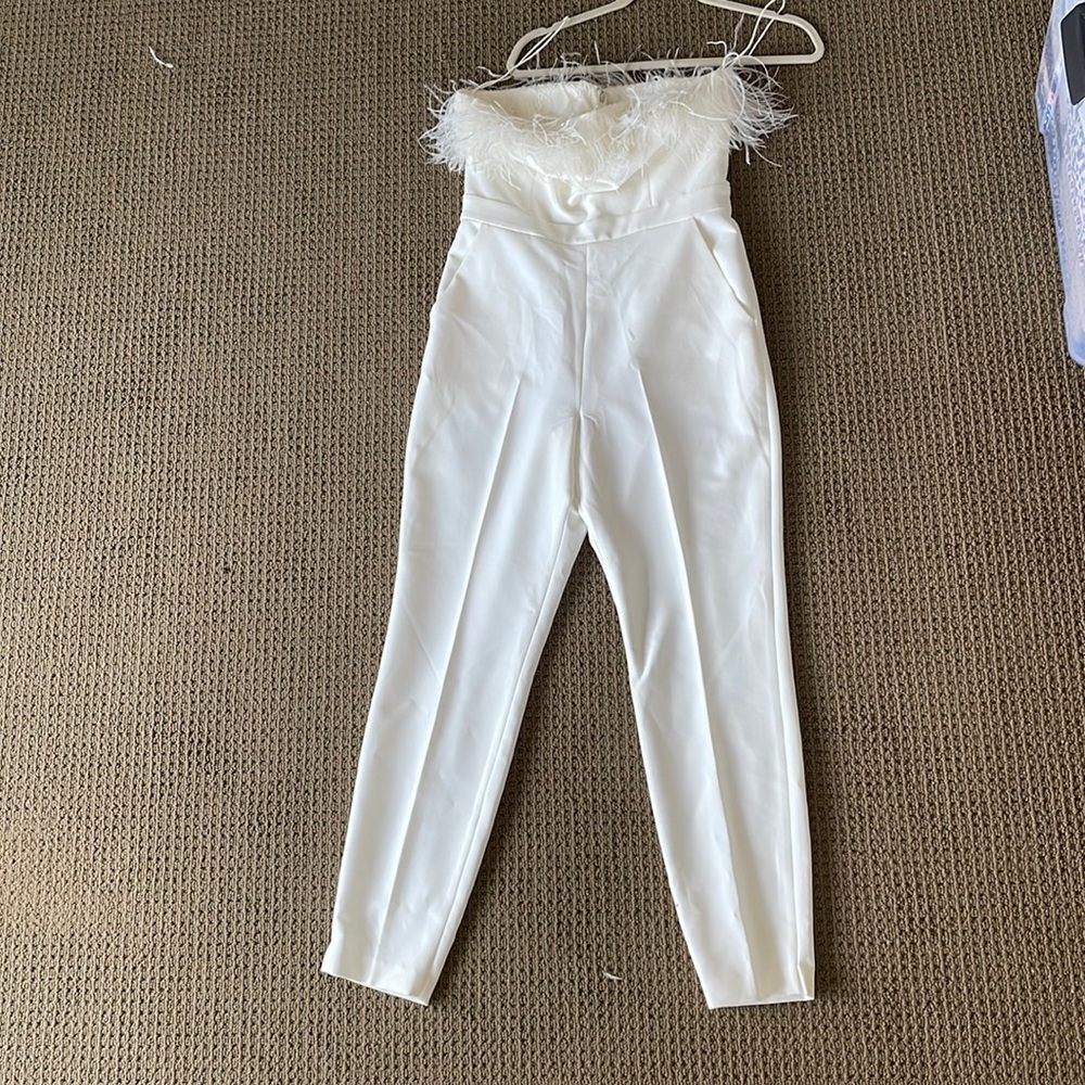 Strapless white feathered jumpsuit, new never worn